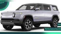 2024 Rivian R1S Adventure