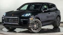 2025 Porsche Cayenne Base