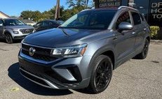 2022 Volkswagen Taos SE 4Motion