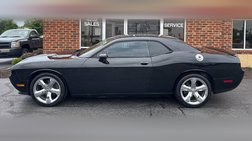 2014 Dodge Challenger SXT Plus