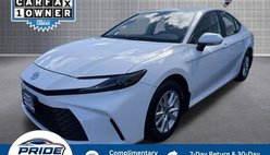 2025 Toyota Camry LE AWD