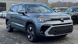 2025 Volkswagen Taos SE 4Motion