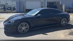 2022 Porsche Taycan Base