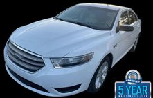 2017 Ford Taurus SE