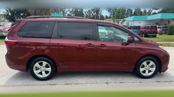 2015 Toyota Sienna LE
