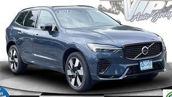 2025 Volvo XC60 T8 Plus Dark Theme