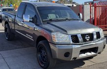 2005 Nissan Titan SE