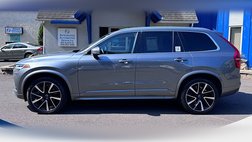 2020 Volvo XC90 T6 Momentum 6-Passenger