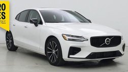 2023 Volvo S60 Recharge T8 Plus Dark Theme