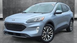2022 Ford Escape Hybrid Titanium