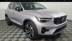 2026 Volvo XC40 B4 Plus