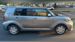2012 Scion xB 5-Door Wagon 5-Spd MT