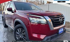 2022 Nissan Pathfinder SV