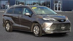 2021 Toyota Sienna XLE 7-Passenger