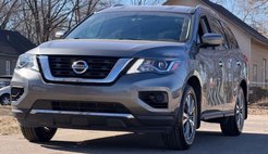 2020 Nissan Pathfinder S
