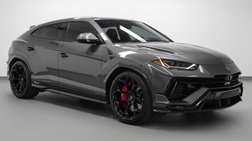 2023 Lamborghini Urus Performante