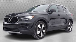 2021 Volvo XC40 T5 Momentum