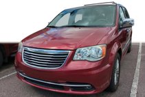 2016 Chrysler Town and Country Touring-L Anniversary Edition
