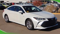 2021 Toyota Avalon Hybrid XLE