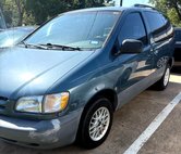 2000 Toyota Sienna CE
