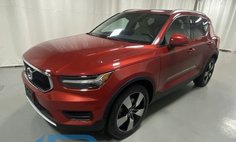 2019 Volvo XC40 T5 Momentum