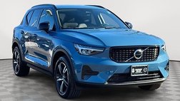 2024 Volvo XC40 B5 Core