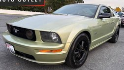 2005 Ford Mustang GT Premium