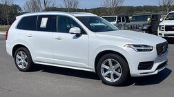 2021 Volvo XC90 T6 Momentum 6-Passenger