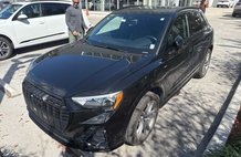2022 Audi Q3 quattro S line Premium 45 TFSI