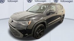 2025 Volkswagen Taos SE Black 4Motion