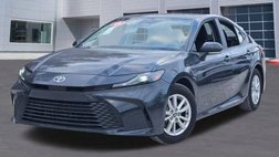 2025 Toyota Camry Hybrid LE