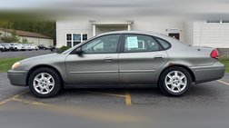 2004 Ford Taurus SE