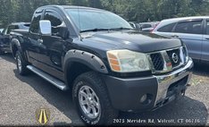 2004 Nissan Titan SE