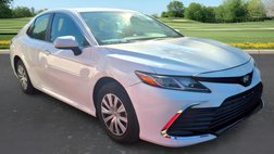 2023 Toyota Camry Hybrid LE