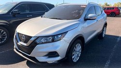 2022 Nissan Rogue Sport SV