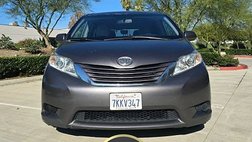 2015 Toyota Sienna LE
