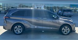 2022 Toyota Sienna Platinum 7-Passenger