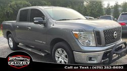 2019 Nissan Titan 4x4 Crew Cab SV