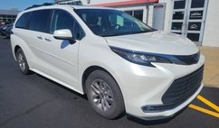 2022 Toyota Sienna XLE