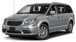 2016 Chrysler Town and Country Touring