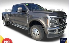 2023 Ford F-450 Super Duty Lariat