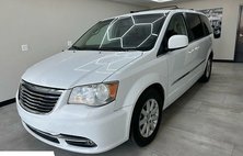 2014 Chrysler Town and Country Touring