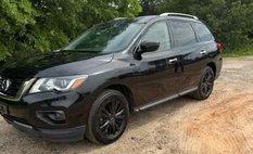 2019 Nissan Pathfinder SV