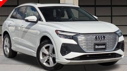 2022 Audi Q4 e-tron quattro Premium Plus 50