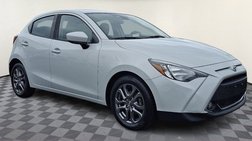 2020 Toyota Yaris Hatchback LE