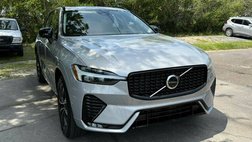 2025 Volvo XC60 B5 Plus Dark Theme