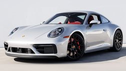 2022 Porsche 911 Carrera 4 GTS