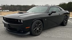 2017 Dodge Challenger 392 HEMI Scat Pack Shaker