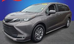 2024 Toyota Sienna XLE 7-Passenger