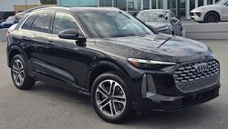 2025 Audi Q5 quattro Premium TFSI